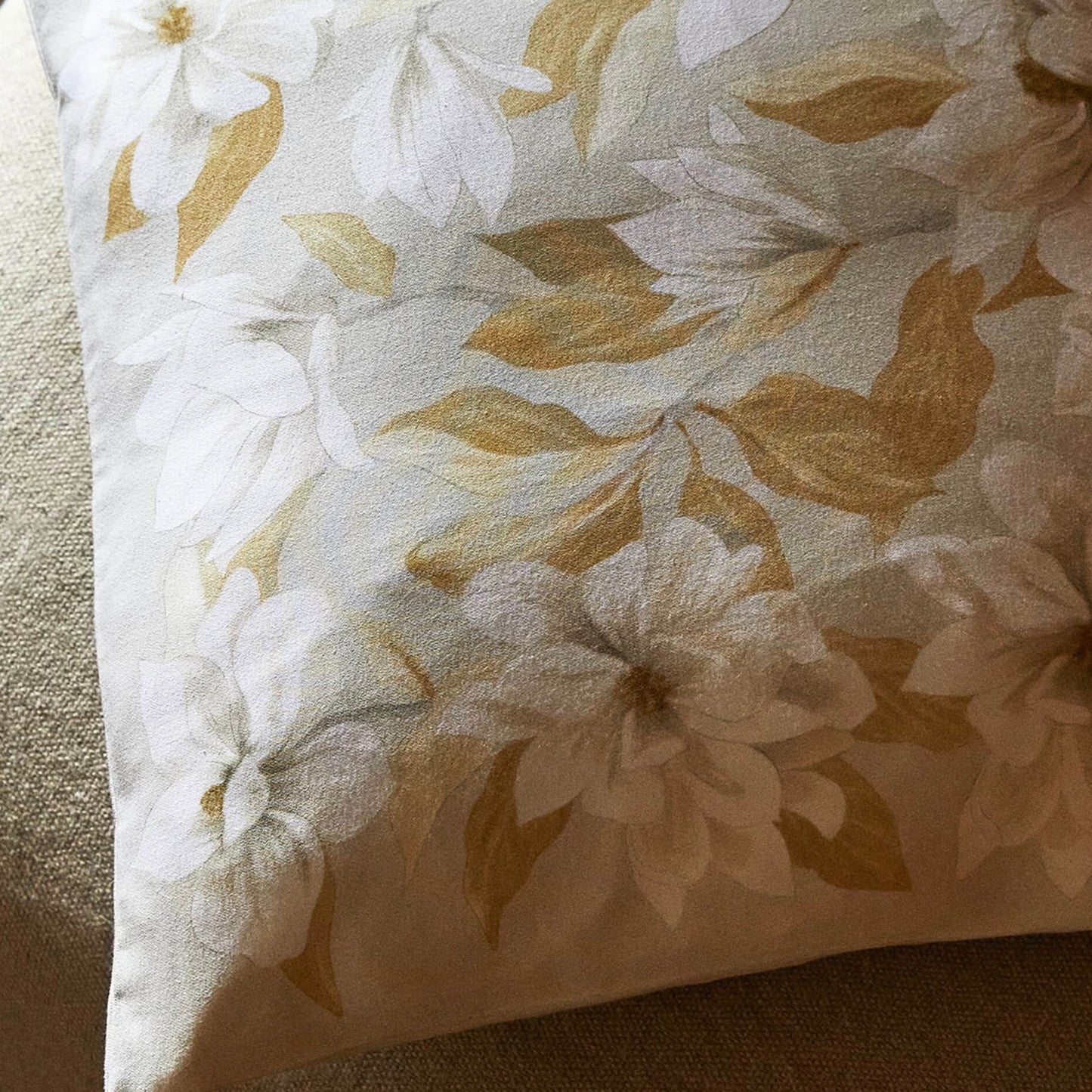 Vintage Floral Cushion