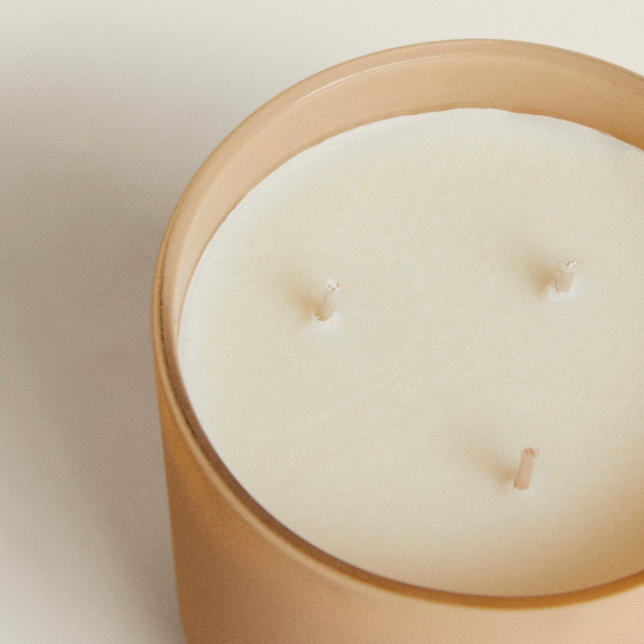 Iris Scented Candle