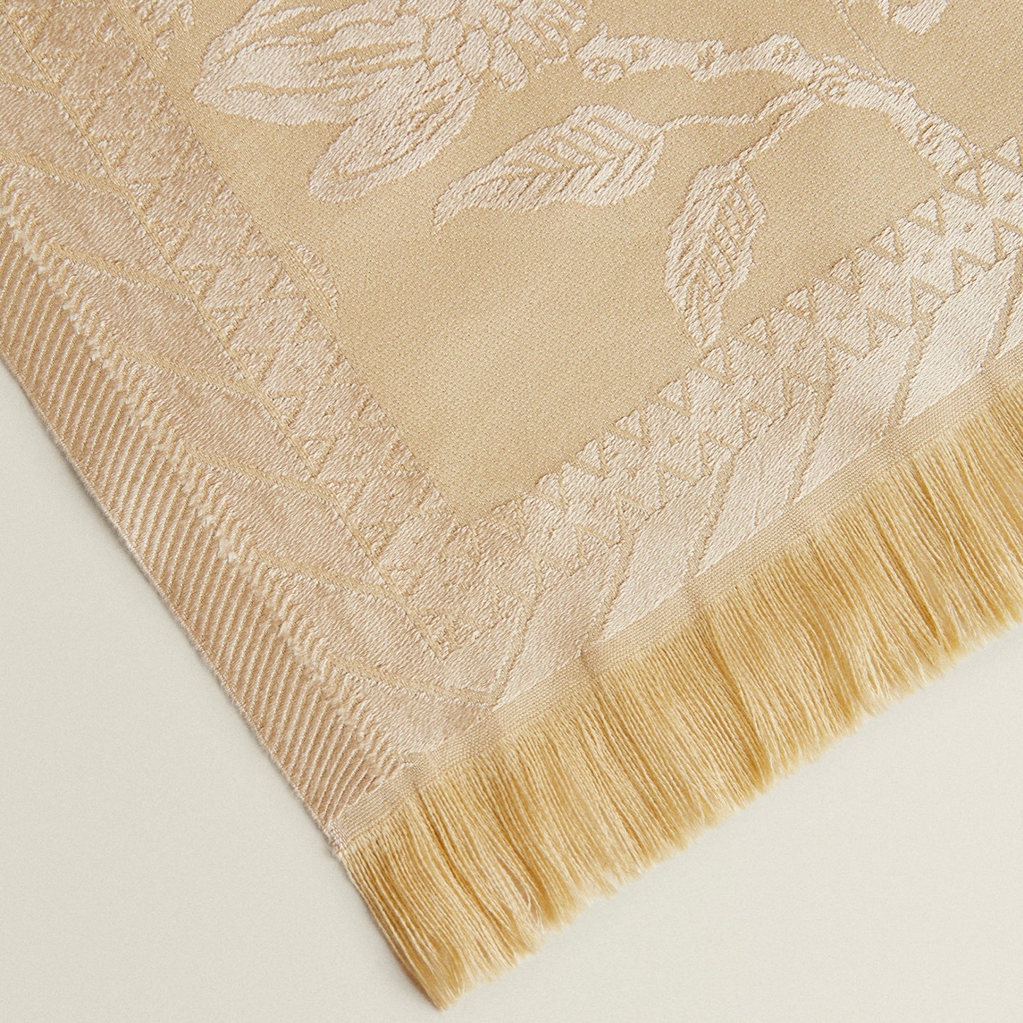 Jacquard Throw