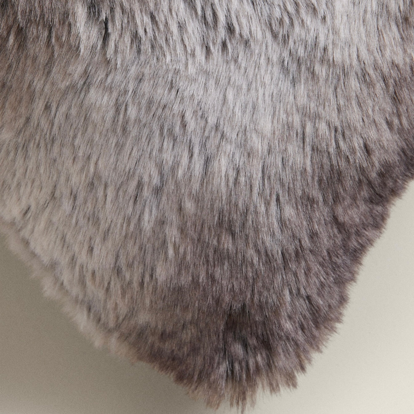 Gradient Fur Cushion