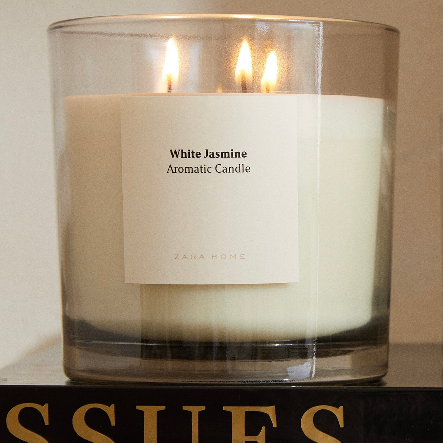 White Jasmine Scented Candle