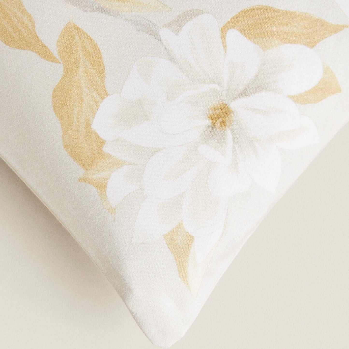 Vintage Floral Cushion