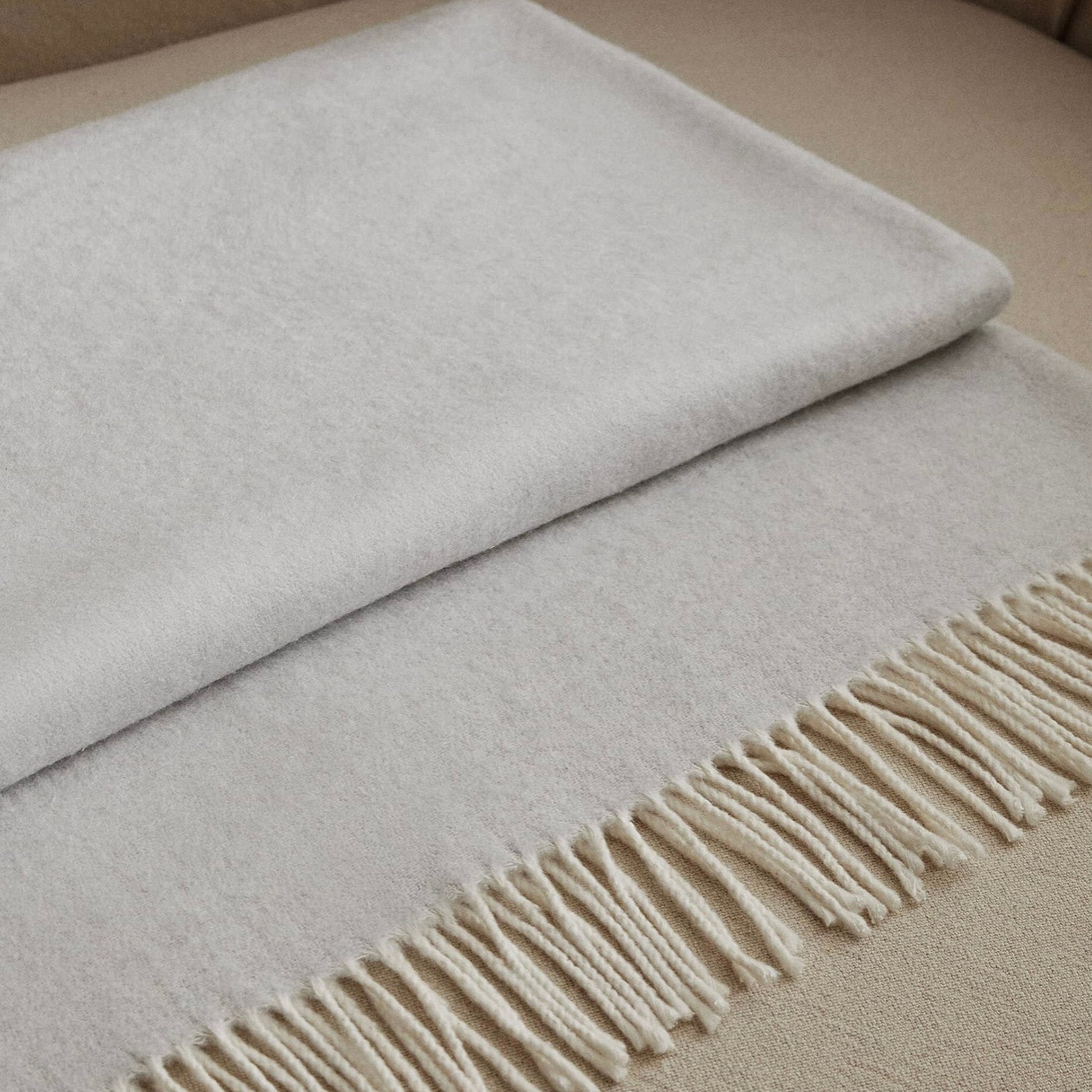 Classic Fringed Throw